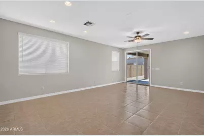 3737 S 64th Lane, Phoenix, AZ 85043 - Photo 17