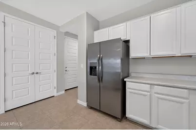 3737 S 64th Lane, Phoenix, AZ 85043 - Photo 11