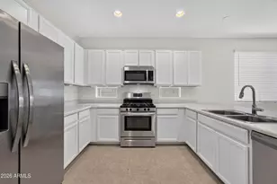 3737 S 64th Ln, Phoenix, AZ 85043 - Photo 9