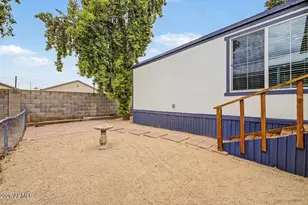 8601 N 71st Ave, Glendale, AZ 85301 - Photo 21