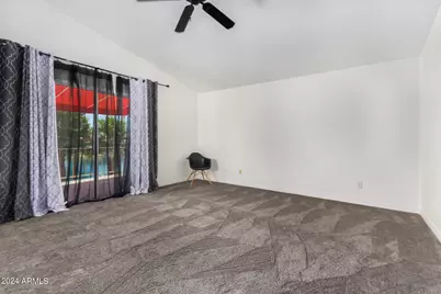 927 W Grand Caymen Drive, Gilbert, AZ 85233 - Photo 17