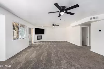 927 W Grand Caymen Drive, Gilbert, AZ 85233 - Photo 9