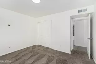 927 W Grand Caymen Dr, Gilbert, AZ 85233 - Photo 31