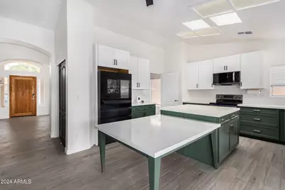 927 W Grand Caymen Drive, Gilbert, AZ 85233 - Photo 13