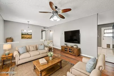 3808 W Bloomfield Road, Phoenix, AZ 85029 - Photo 9