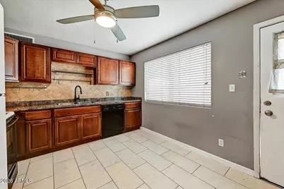 3808 W Bloomfield Road, Phoenix, AZ 85029 - Photo 5