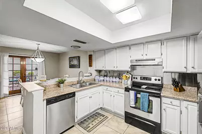 510 E Wescott Drive, Phoenix, AZ 85024 - Photo 9