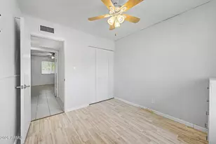 2815 W Villa Rita Dr, Phoenix, AZ 85053 - Photo 19