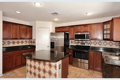 6611 S 43rd Drive, Laveen, AZ 85339 - Photo 13