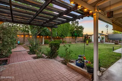8721 N 109th Avenue, Peoria, AZ 85345 - Photo 5
