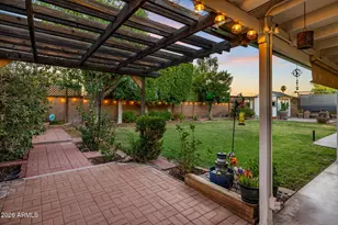 8721 N 109th Ave, Peoria, AZ 85345 - Photo 5