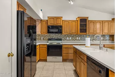 8721 N 109th Avenue, Peoria, AZ 85345 - Photo 19