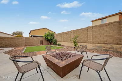 17428 W Red Bird Road, Surprise, AZ 85387 - Photo 35