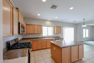 19417 W Morning Glory Dr, Buckeye, AZ 85326 - Photo 11