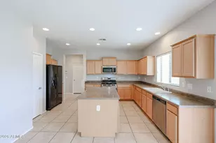 19417 W Morning Glory Dr, Buckeye, AZ 85326 - Photo 5