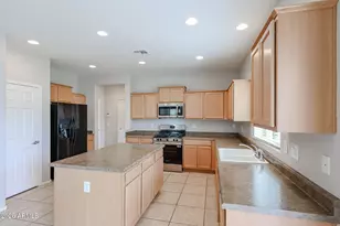 19417 W Morning Glory Dr, Buckeye, AZ 85326 - Photo 5