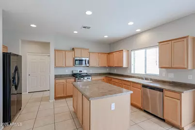 19417 W Morning Glory Drive, Buckeye, AZ 85326 - Photo 7