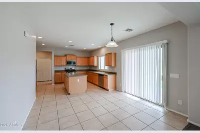 19417 W Morning Glory Drive, Buckeye, AZ 85326 - Photo 7