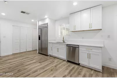 4136 W Caron Street, Phoenix, AZ 85051 - Photo 11