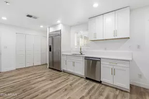 4136 W Caron St, Phoenix, AZ 85051 - Photo 11