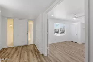 4136 W Caron St, Phoenix, AZ 85051 - Photo 5