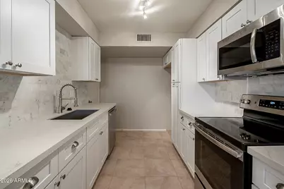 5618 S Captain Kidd Court #D, Tempe, AZ 85283 - Photo 11