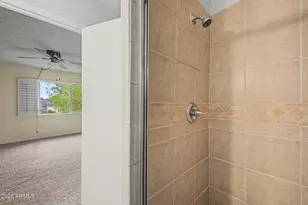 8422 E Chaparral Rd, Scottsdale, AZ 85250 - Photo 21