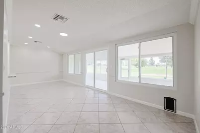 10646 W Tropicana Circle, Sun City, AZ 85351 - Photo 19