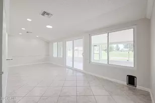 10646 W Tropicana Cir, Sun City, AZ 85351 - Photo 19