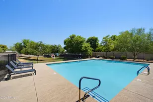 7227 S 17th Dr, Phoenix, AZ 85041 - Photo 41