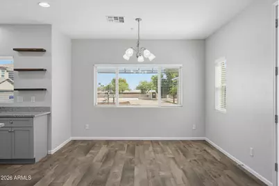 7227 S 17th Drive, Phoenix, AZ 85041 - Photo 5