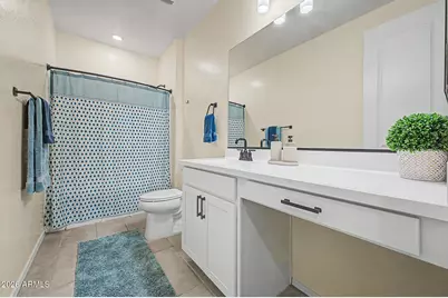 2540 W Grenadine Road, Phoenix, AZ 85041 - Photo 39