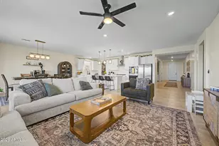 2540 W Grenadine Rd, Phoenix, AZ 85041 - Photo 15