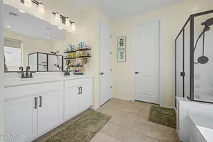 2540 W Grenadine Rd, Phoenix, AZ 85041 - Photo 29