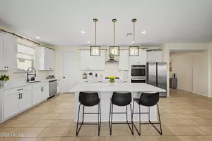 2540 W Grenadine Rd, Phoenix, AZ 85041 - Photo 19