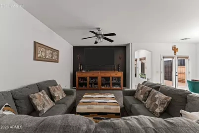 27170 S Bennett Way, Congress, AZ 85332 - Photo 3