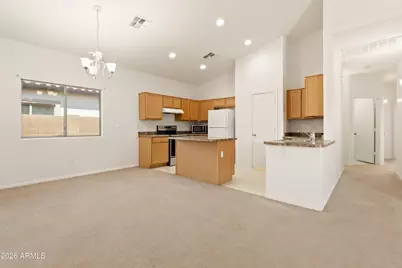 1733 E Desert Breeze Place, Casa Grande, AZ 85122 - Photo 7