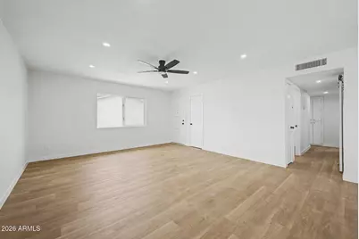 1134 N 60th Drive, Phoenix, AZ 85043 - Photo 5
