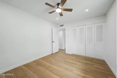 1134 N 60th Drive, Phoenix, AZ 85043 - Photo 19