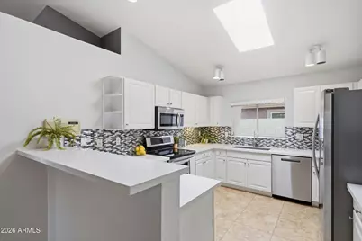 3407 E Wahalla Lane, Phoenix, AZ 85050 - Photo 7