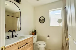 6754 W Caribbean Ln, Peoria, AZ 85381 - Photo 9