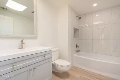 9830 W Evergreen Drive, Sun City, AZ 85373 - Photo 15