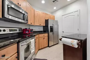 11640 N Tatum Blvd, Phoenix, AZ 85028 - Photo 21