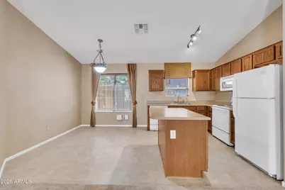 42780 W Sunland Drive, Maricopa, AZ 85138 - Photo 11