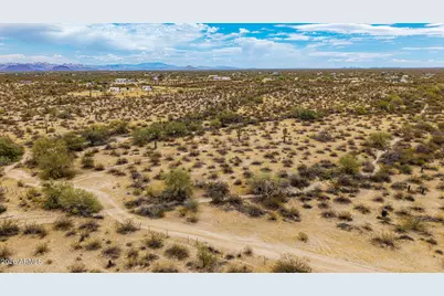 10659 N Wildwood Road #-, Florence, AZ 85132 - Photo 3