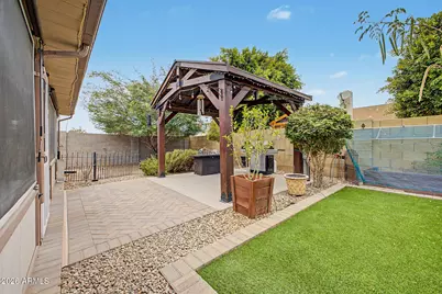 2214 E Holmes Avenue, Mesa, AZ 85204 - Photo 35