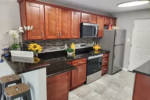 3026 E Brill St, Phoenix, AZ 85008 - Photo 3