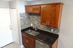 3026 E Brill St, Phoenix, AZ 85008 - Photo 3