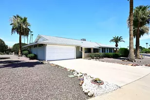 10402 W Wininger Cir, Sun City, AZ 85351 - Photo 3