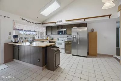 4020 W Corrine Drive, Phoenix, AZ 85029 - Photo 11